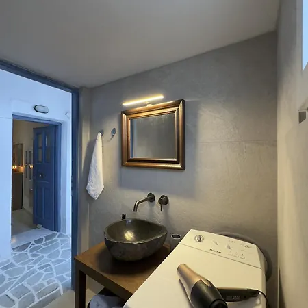 Yiayia's Place Folégandros